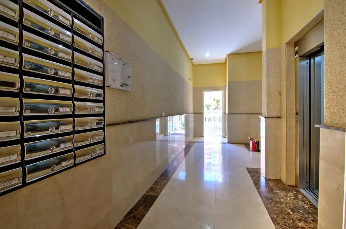Piso en venta en Alicante / Alacant con Calefacción y Piscina