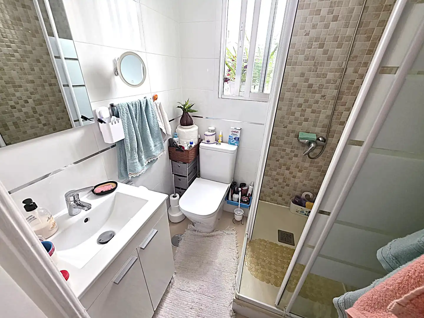 Baño de Piso en venta en Madrid con Calefacción y Amueblado
