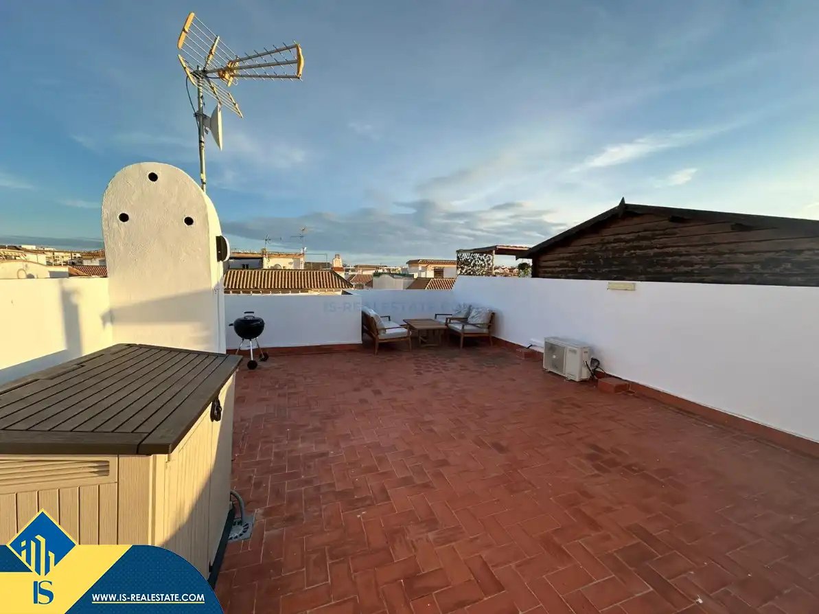Bungalow con piscina en venta en Zona Carrefour - Urbanizaciones, imagen 16