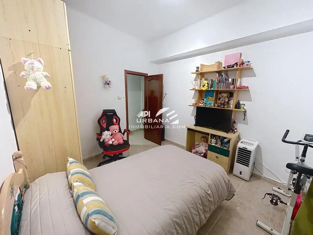 Bedroom of Flat for sale in Lucena  with Air Conditioner