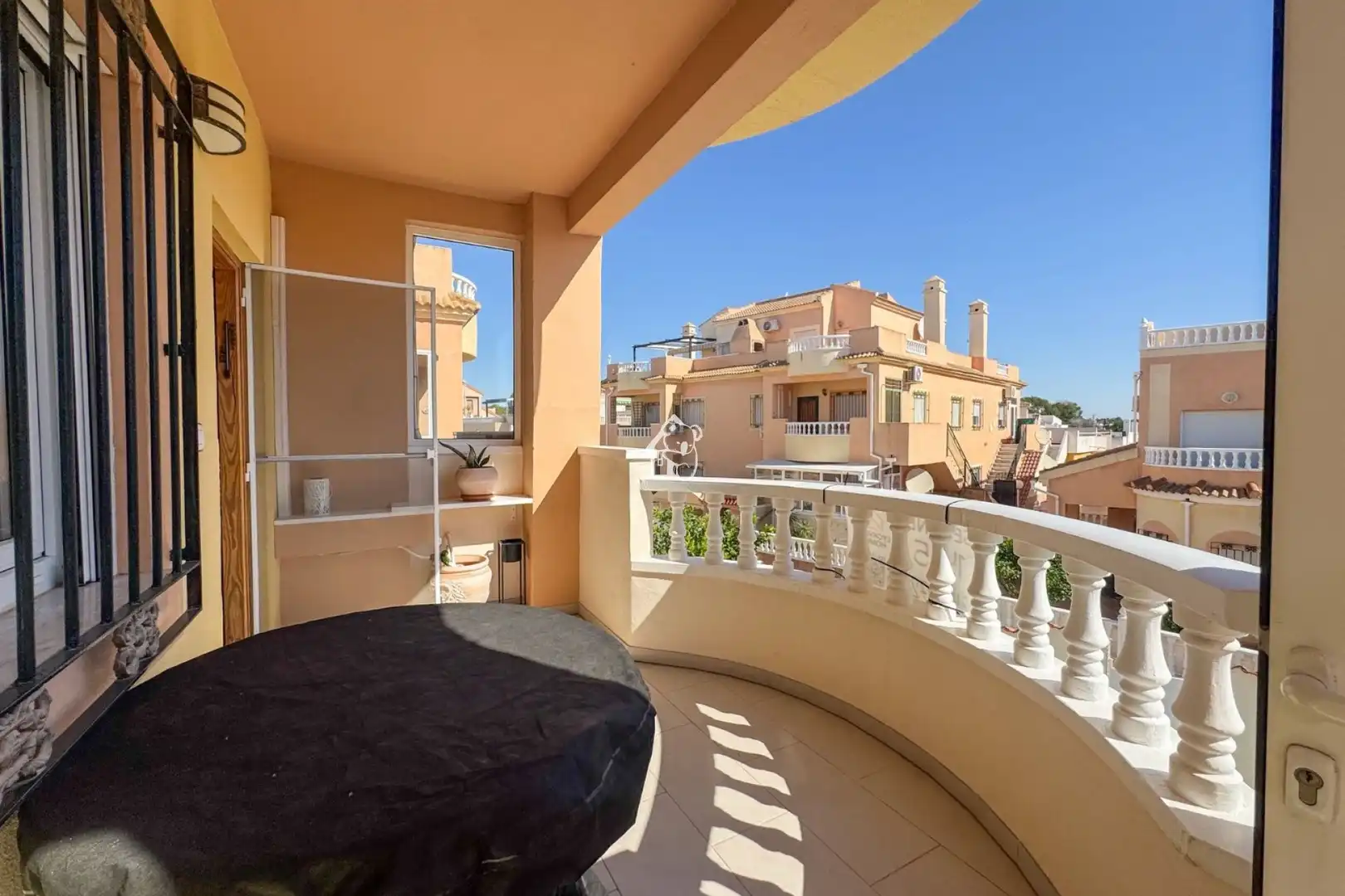 Terrassa de Casa o xalet en venda en Orihuela amb Aire condicionat, Terrassa i Piscina