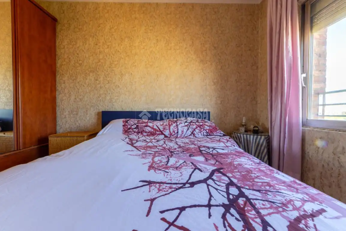 Schlafzimmer von Wohnung zum Verkauf in Tarragona mit Balkon