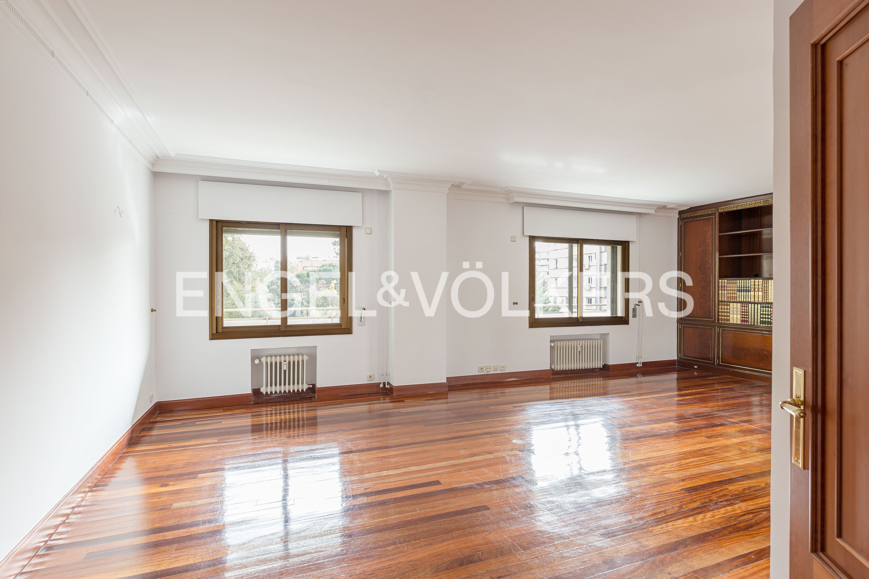 Sala d'estar de Pis de lloguer en  Madrid Capital amb Aire condicionat, Calefacció i Jardí privat