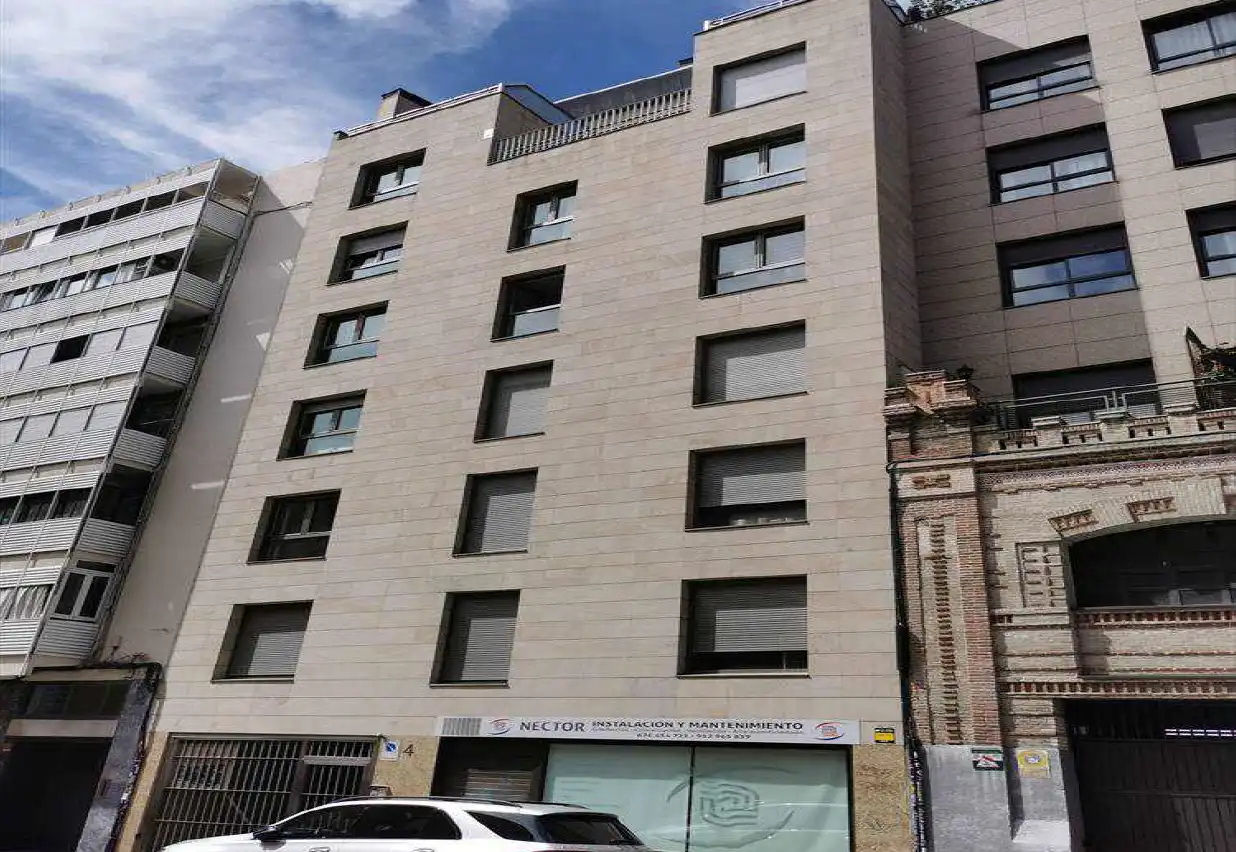 Vista exterior de Casa o xalet en venda en Madrid