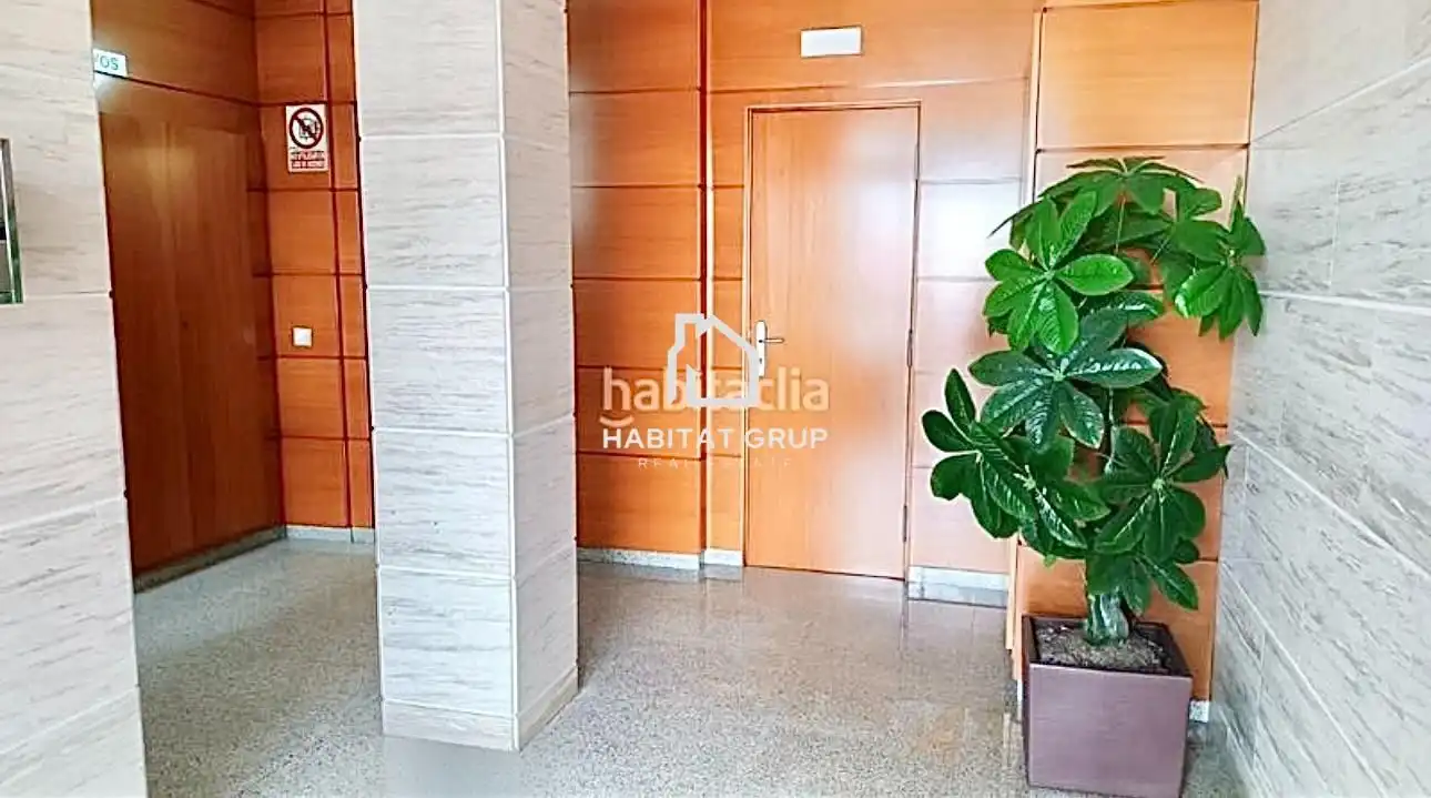 Maisonette zum Verkauf in Lloret de Mar mit Klimaanlage, Heizung und Terrasse