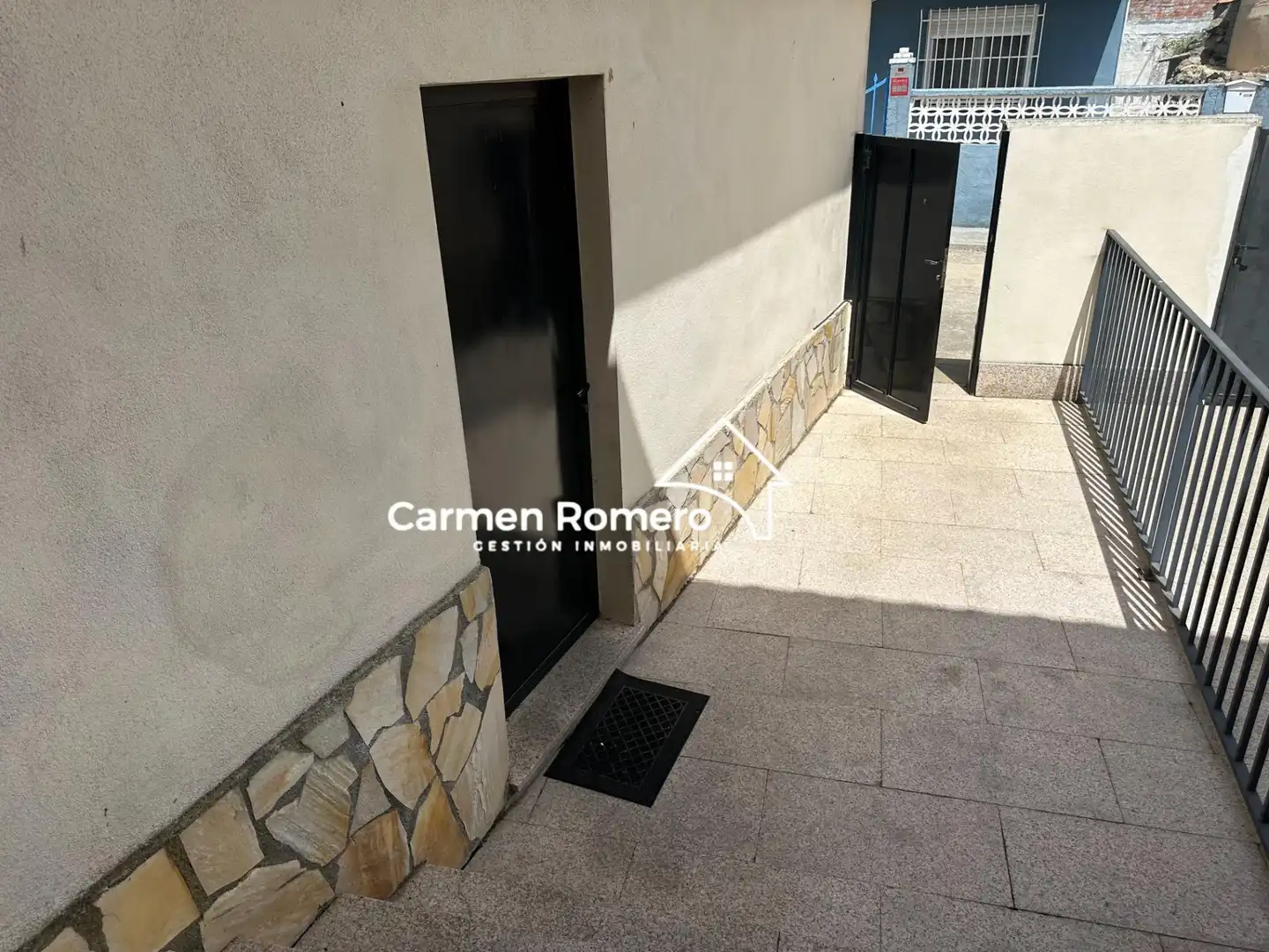 Vista exterior de Casa adosada en venta en Torresmenudas con Calefacción, Jardín privado y Terraza