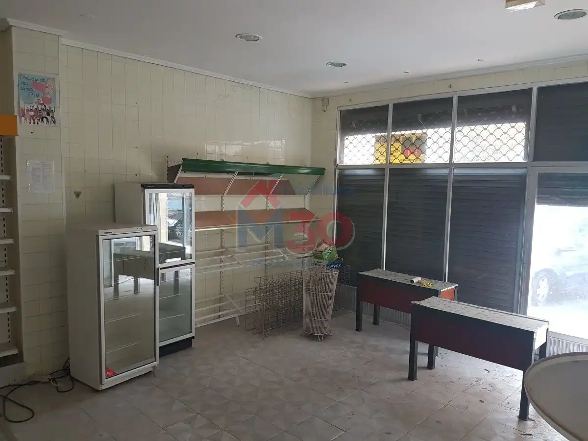 Commercial properties for sale in La Charca