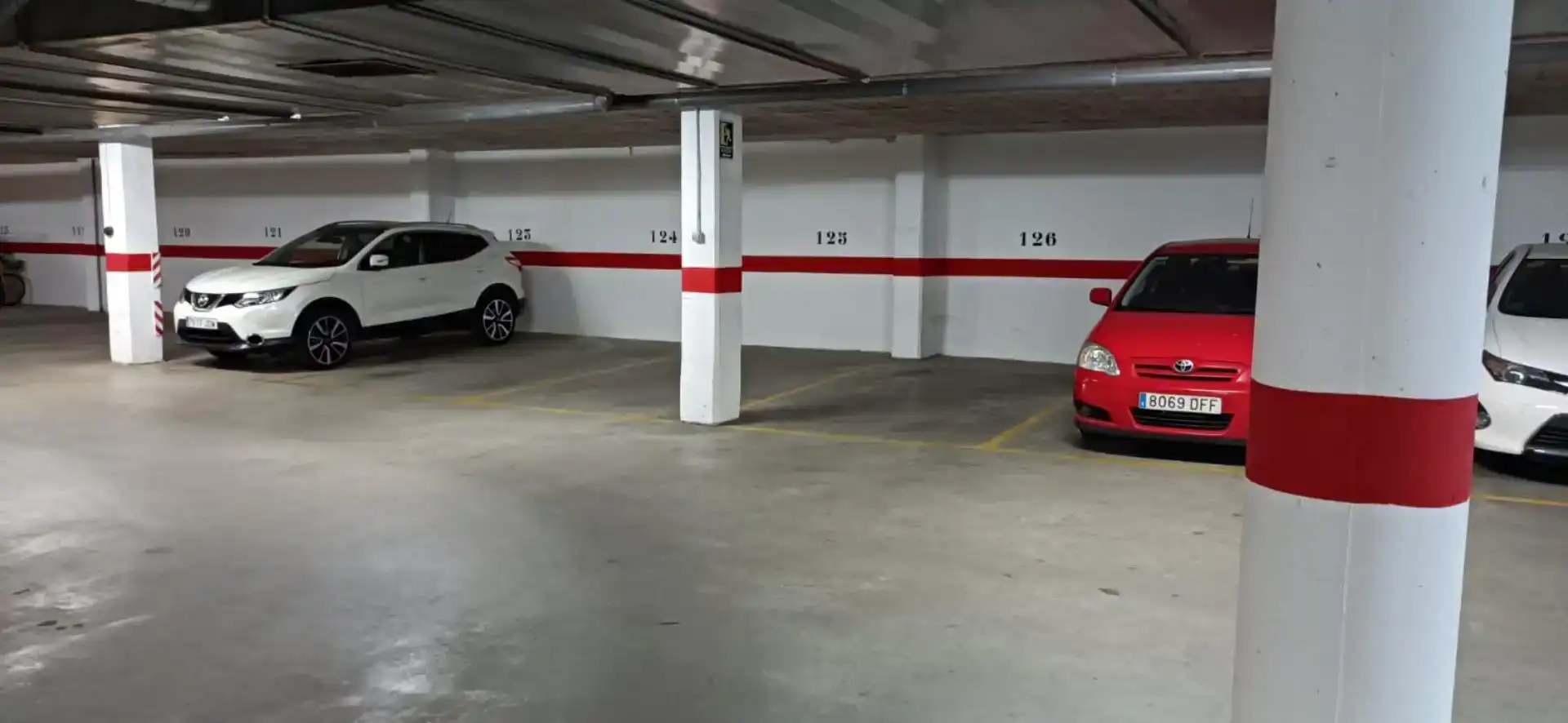 Parking de Garaje de alquiler en Estepona Pueblo