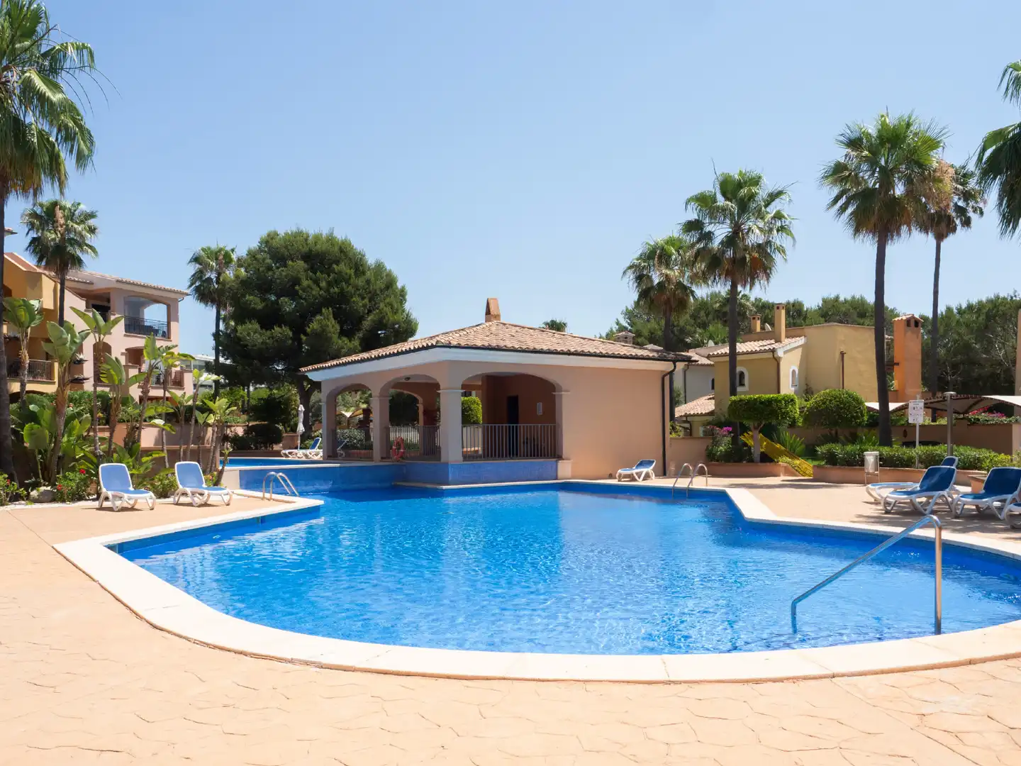Piscina de Apartamento en venta en Calvià con Aire acondicionado, Terraza y Trastero