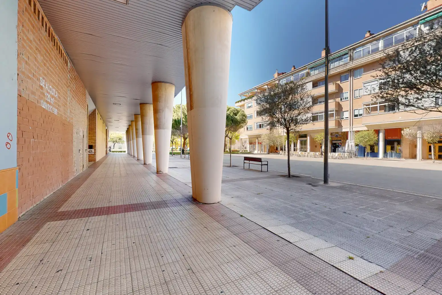 Geschaftsraum zum Verkauf in Pamplona-Iruña - Paseo Federico Soto, 6, Chantrea