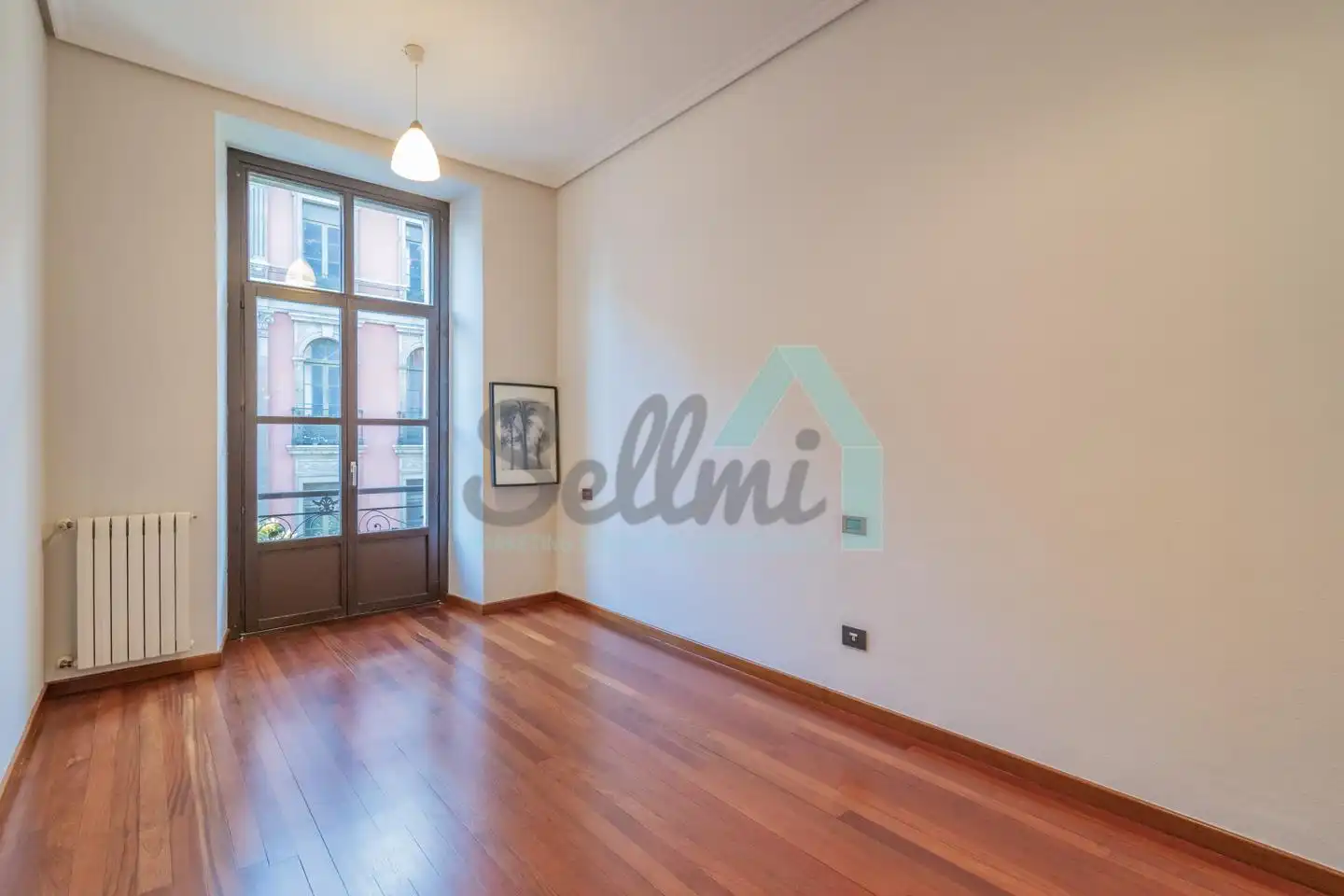 Schlafzimmer von Büro zur Miete in Oviedo  mit Heizung