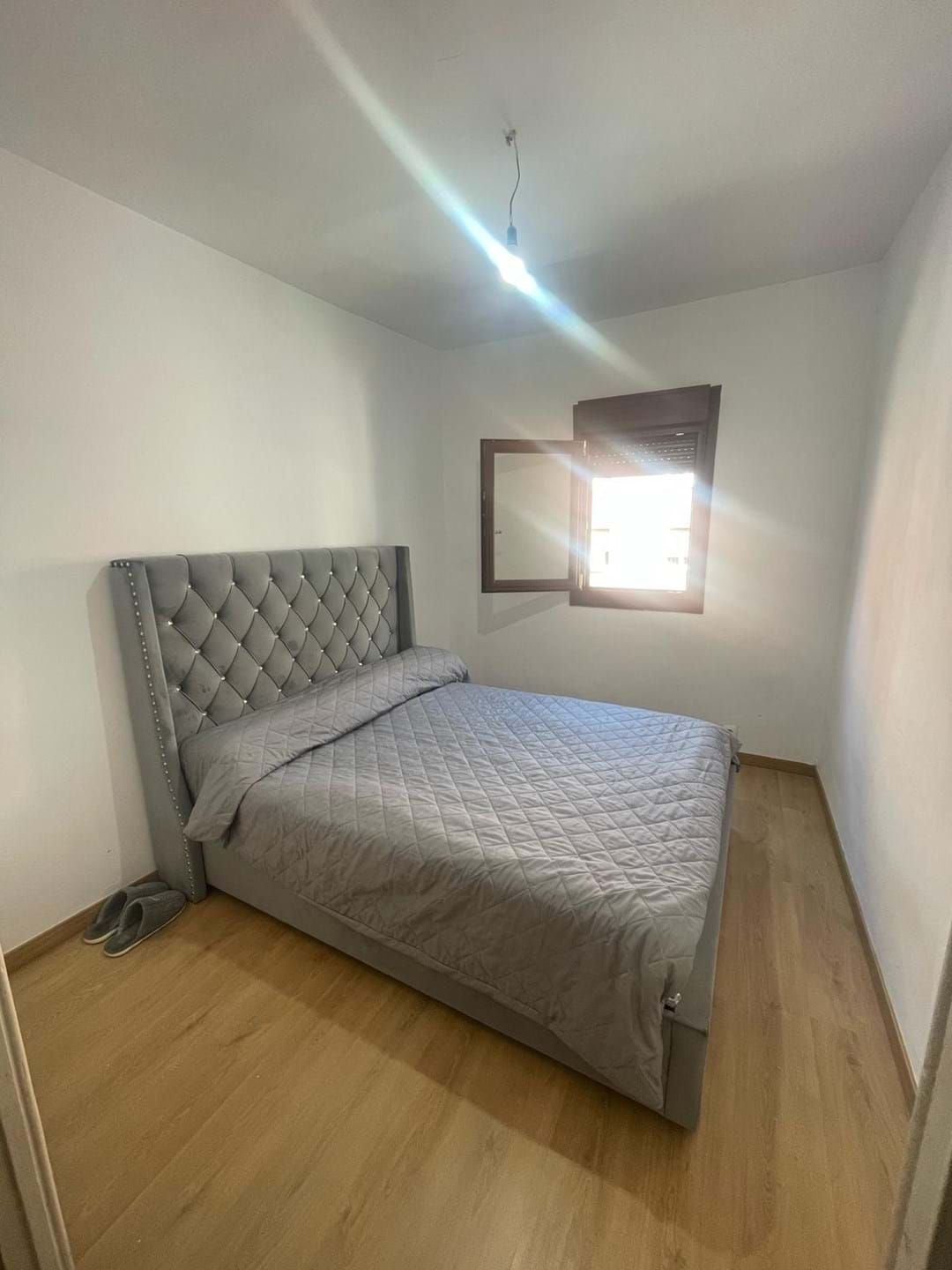 Habitación de Piso en venta en Bilbao  con Amueblado y Balcón