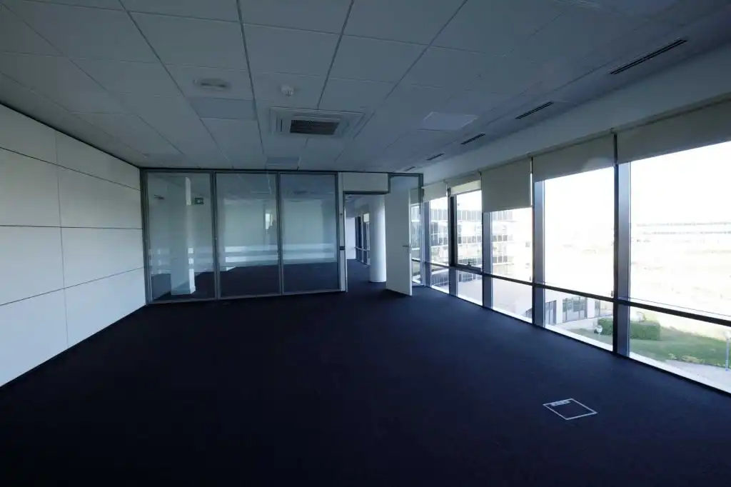 Gebäude zur Miete in El Prat de Llobregat