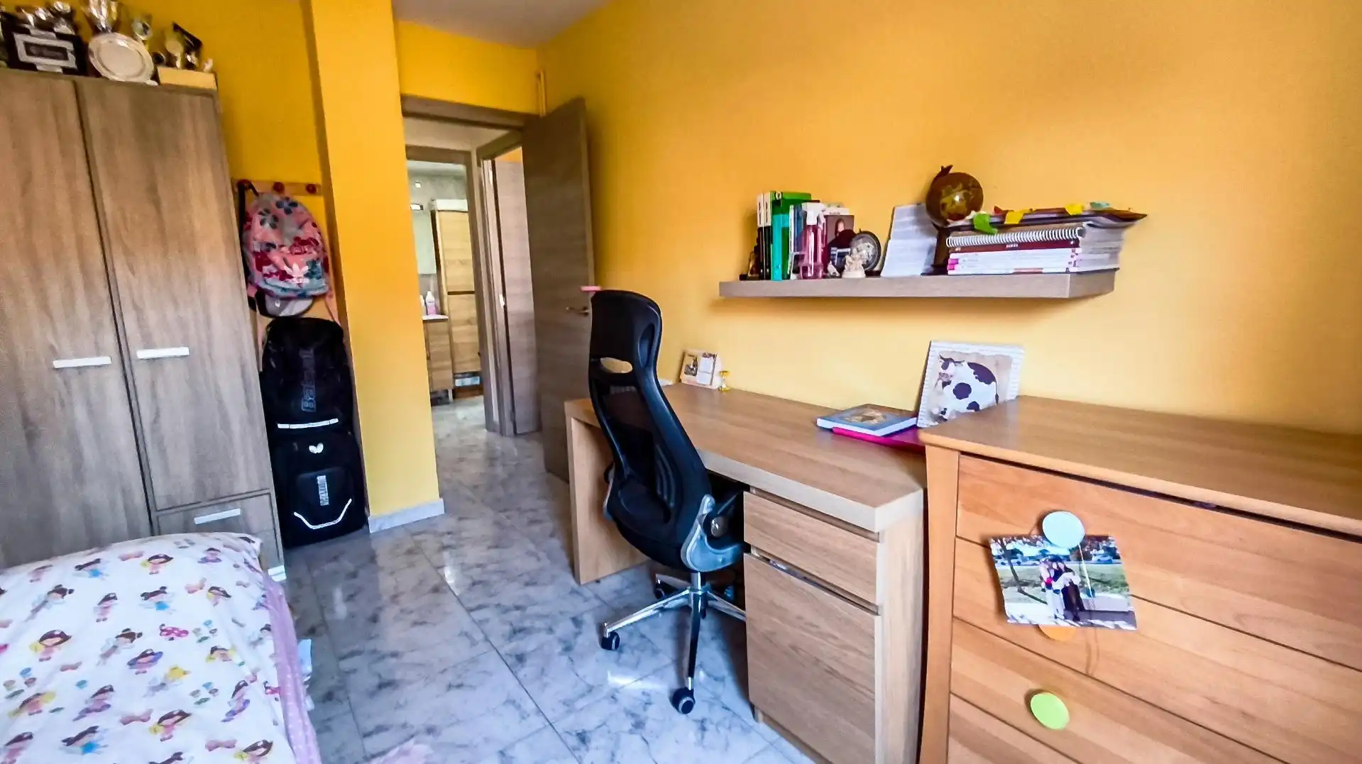 Dormitori de Pis en venda en Reus amb Aire condicionat, Calefacció i Moblat