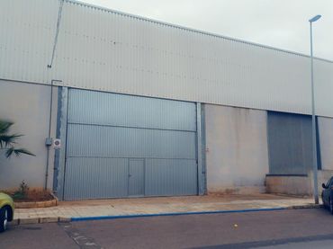 Industrial building for sale in Calle de Andalucía