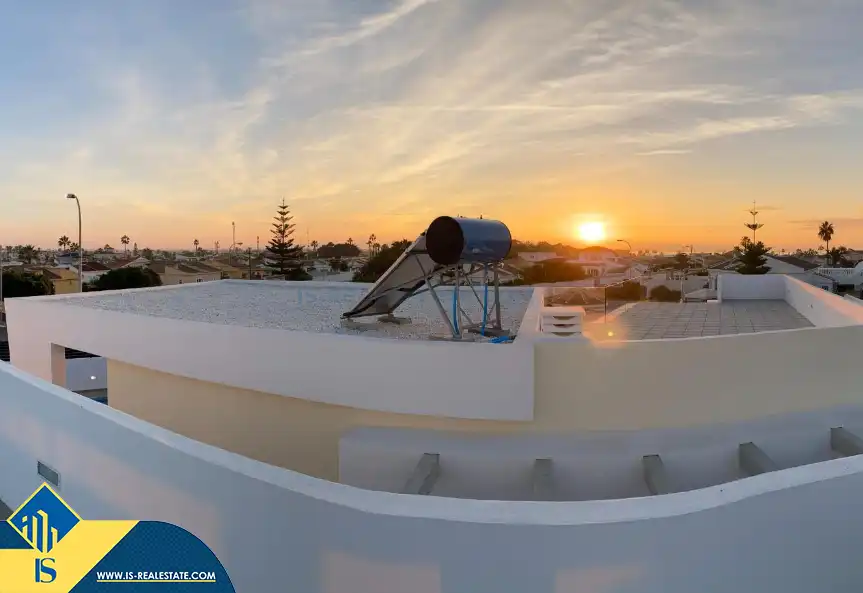 Chalet con piscina en venta en Playa del Acequión, Náufragos y Rocío del Mar, imagen 3