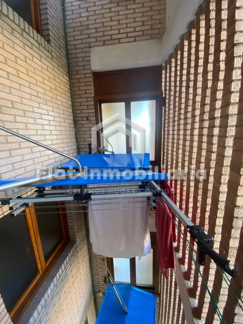 Terraza de Piso en venta en Castro-Urdiales con Calefacción, Parquet y Terraza