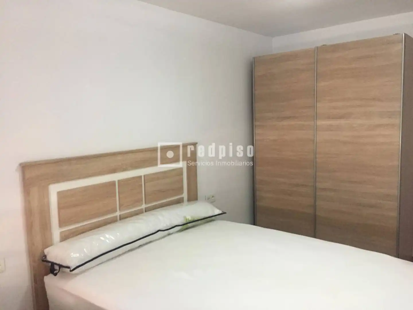 Bedroom of Flat for rent in Granada  with Air Conditioner, Terrace and Furnished