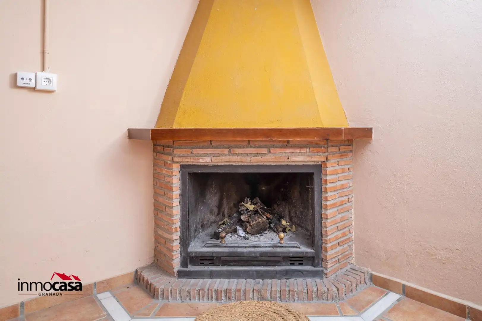 Casa adosada en venta en Ogíjares con Calefacción, Amueblado y Balcón