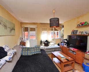 Living room of Flat for sale in Oviedo   with Swimming Pool