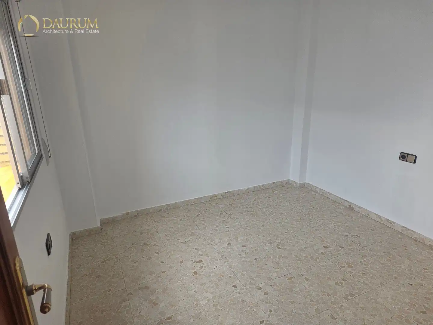 Bedroom of Houses for sale in Mairena del Aljarafe  with Air Conditioner, Heating and Terrace