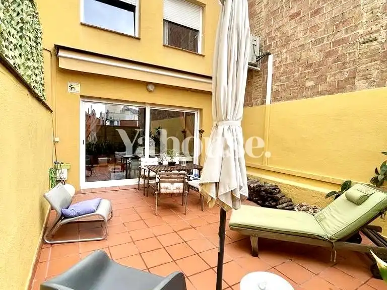 Terrace of Duplexes for rent in Sabadell  with Air Conditioner, Terrace and Furnished