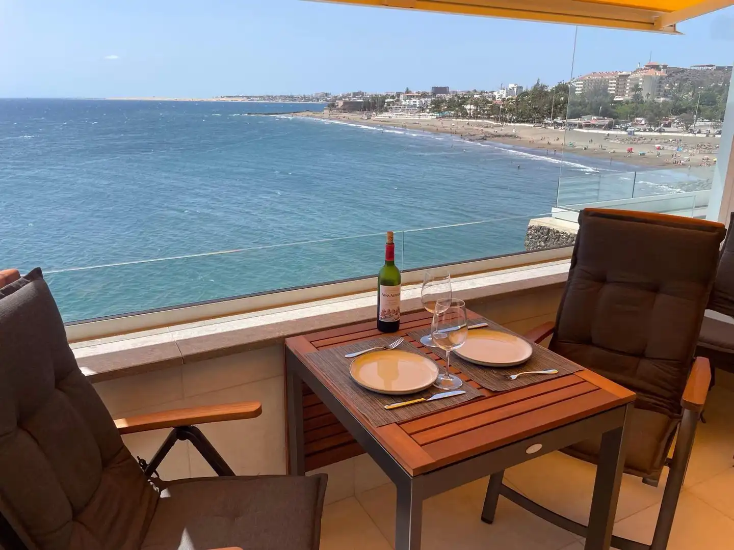 Terrassa de Apartament de lloguer en San Bartolomé de Tirajana amb Moblat, Balcó i Piscina comunitària