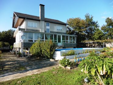 Casa con balcone in vendita a Coles