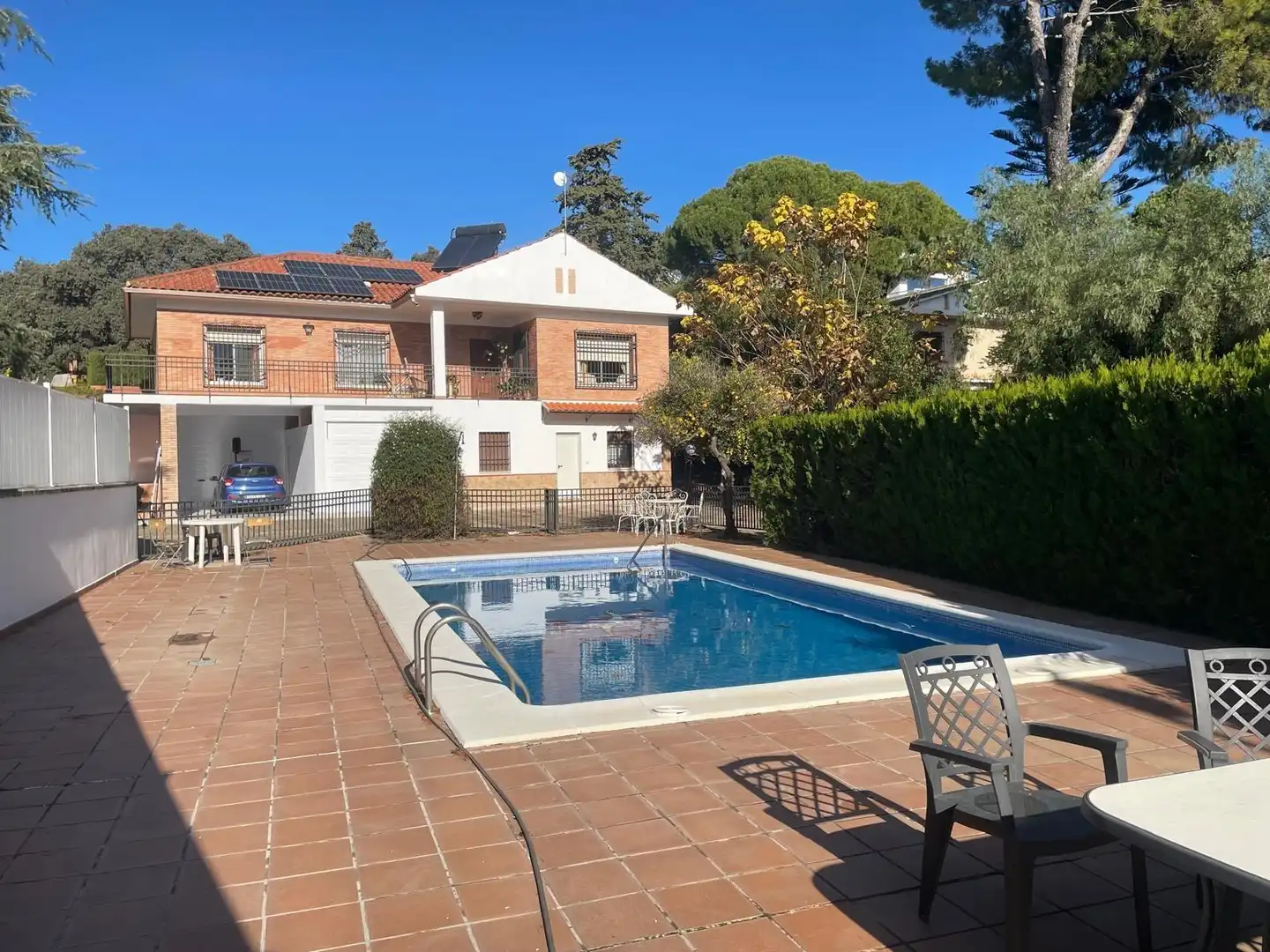 Swimming pool of Houses for sale in Córdoba  with Air Conditioner, Private garden and Terrace