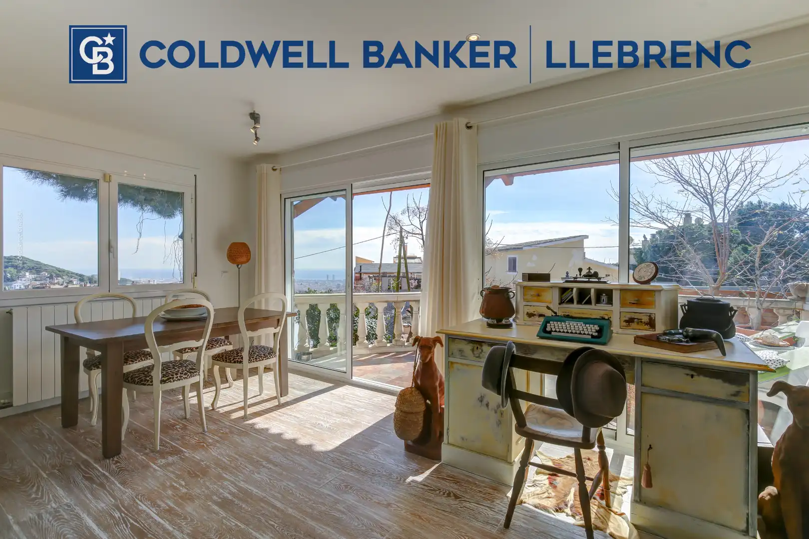 Balcony of Houses for rent in Barcelona  with Heating, Private garden and Parquet flooring