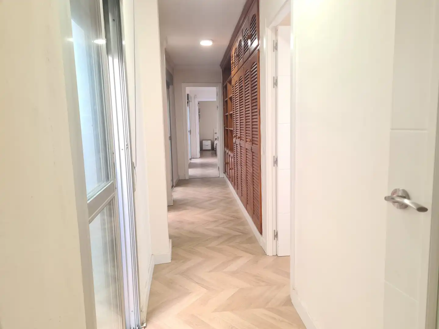 Flat for sale in Sevilla  with Air Conditioner, Storage room and Balcony
