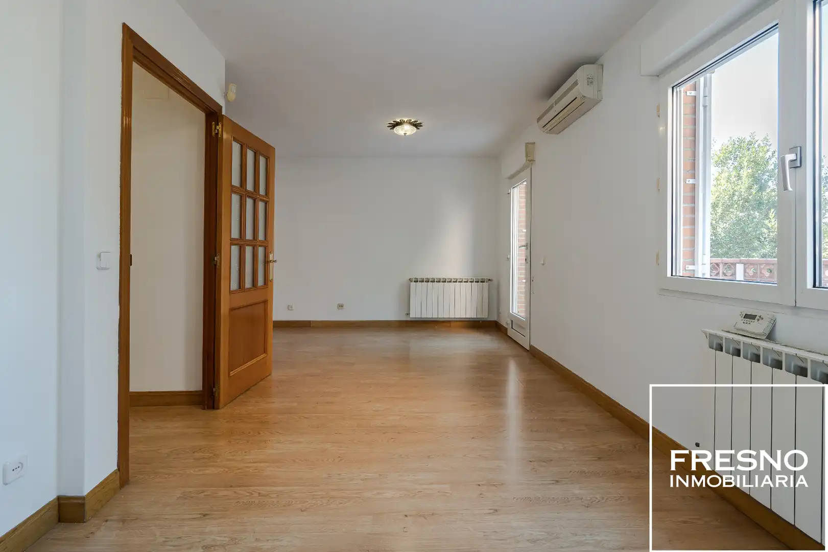 Sala de estar de Casa o chalet en venta en Cobeña con Aire acondicionado, Calefacción y Jardín privado