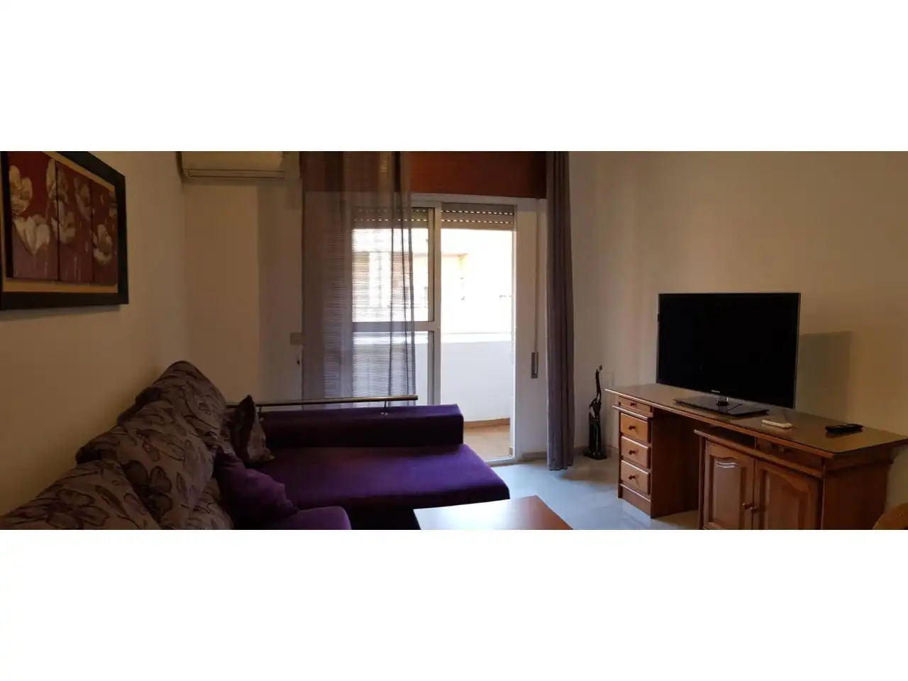 Sala de estar de Piso de alquiler en Sevilla con Aire acondicionado, Balcón y Piscina comunitaria