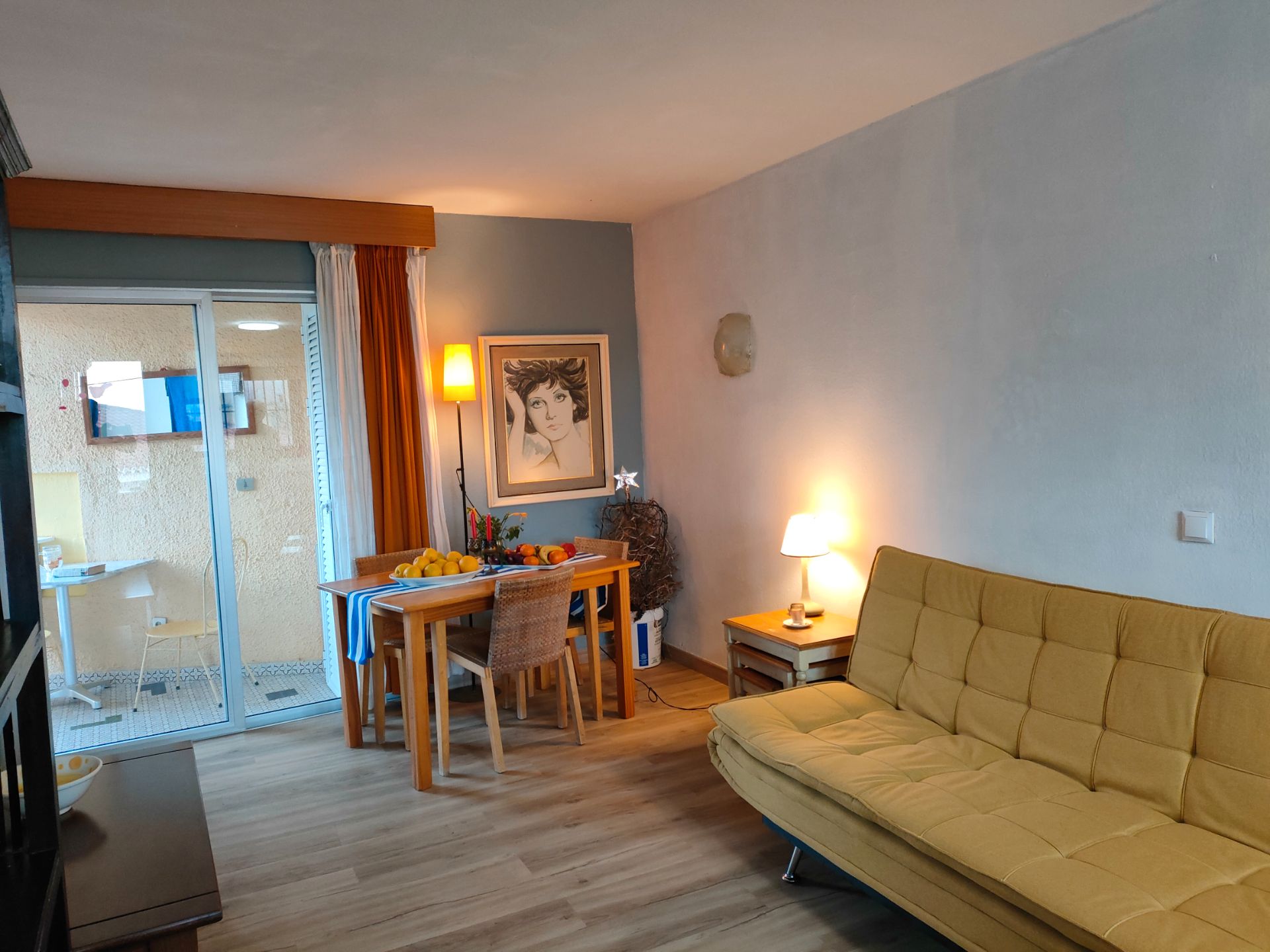 Apartment to rent in Calle Alemania, San Antonio - Las Arenas