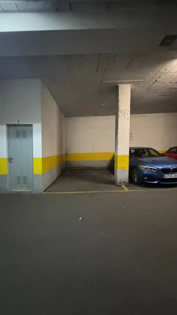 Parking of Garage for sale in Granada