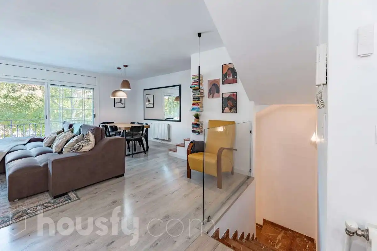 Sala de estar de Casa o chalet en venta en Viladecans con Balcón