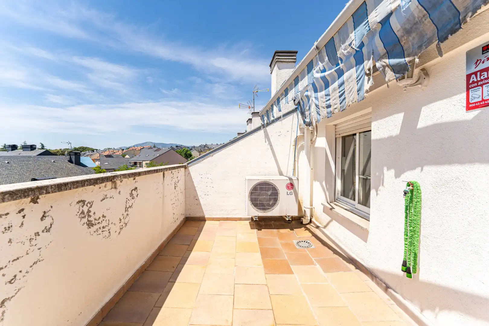Terraza de Ático en venta en Alpedrete con Calefacción, Terraza y Amueblado