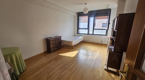 Foto 4 de Piso en venta en San Pedro de la Fuente, Burgos Capital