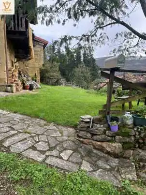 Jardín de Finca rústica en venta en Luena 