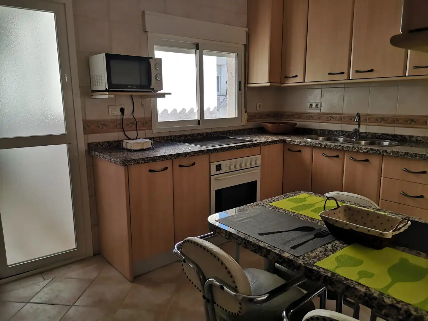 Àtic de lloguer a Calle Melchor Almagro, 16, Centro - Sagrario