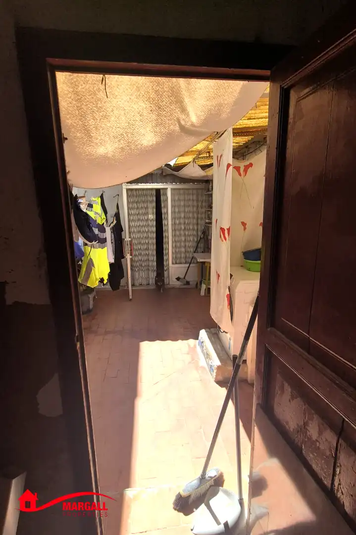 Piso en venta en Manises con Aire acondicionado, Terraza y Amueblado