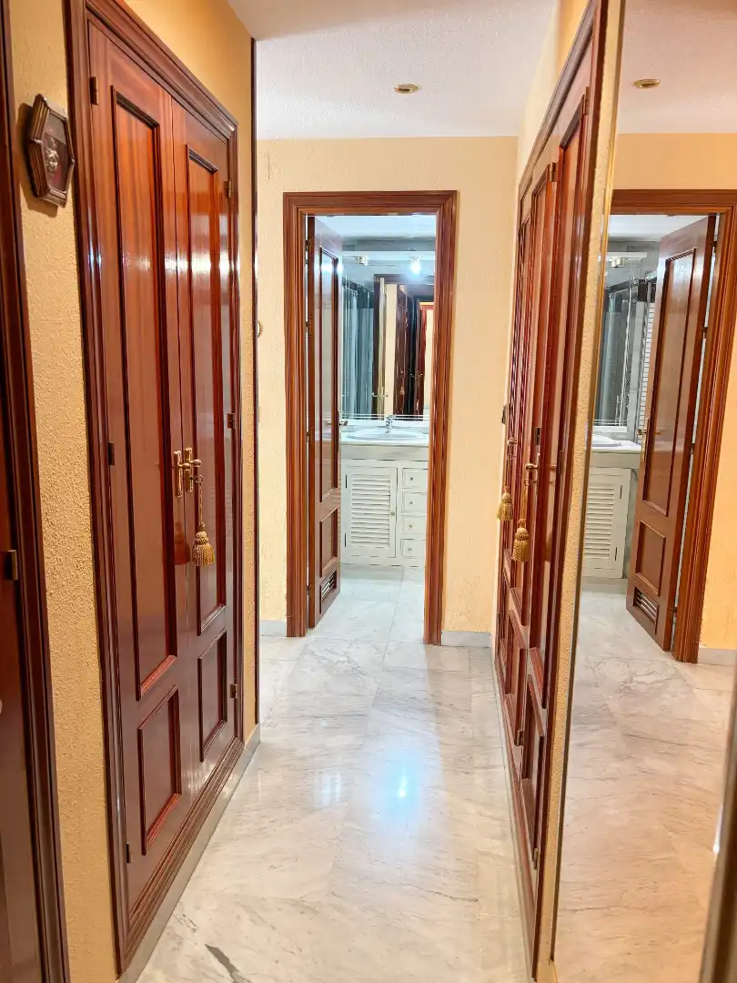 Piso en venta en Sevilla con Aire acondicionado, Terraza y Piscina comunitaria