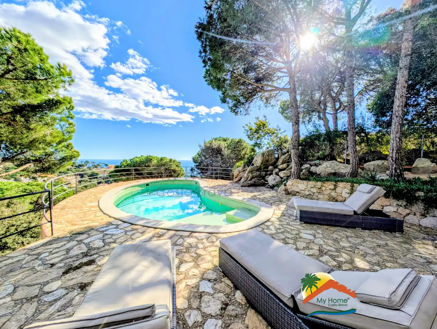 Casa amb piscina en venda a Serra Brava, imagen 3
