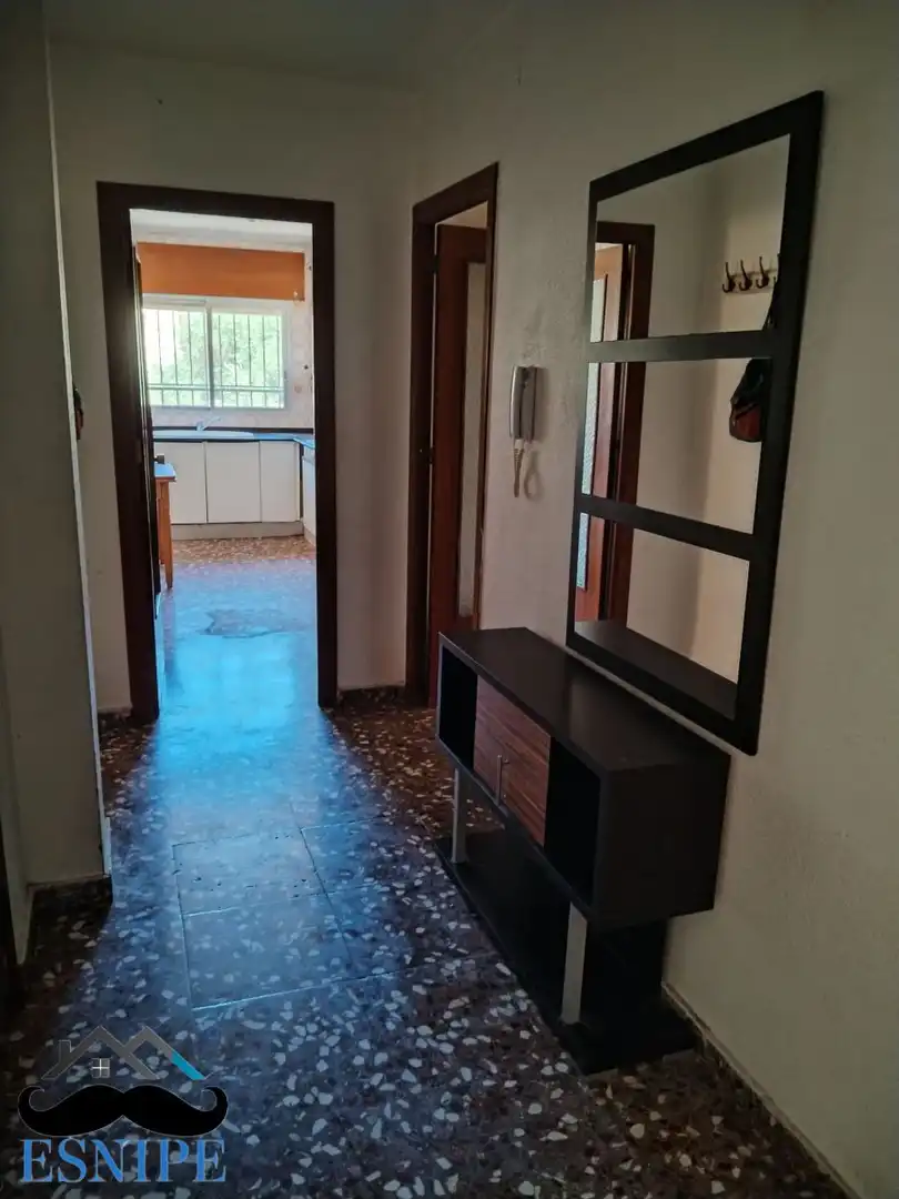 Wohnung zum Verkauf in Archena mit Klimaanlage und Balkon