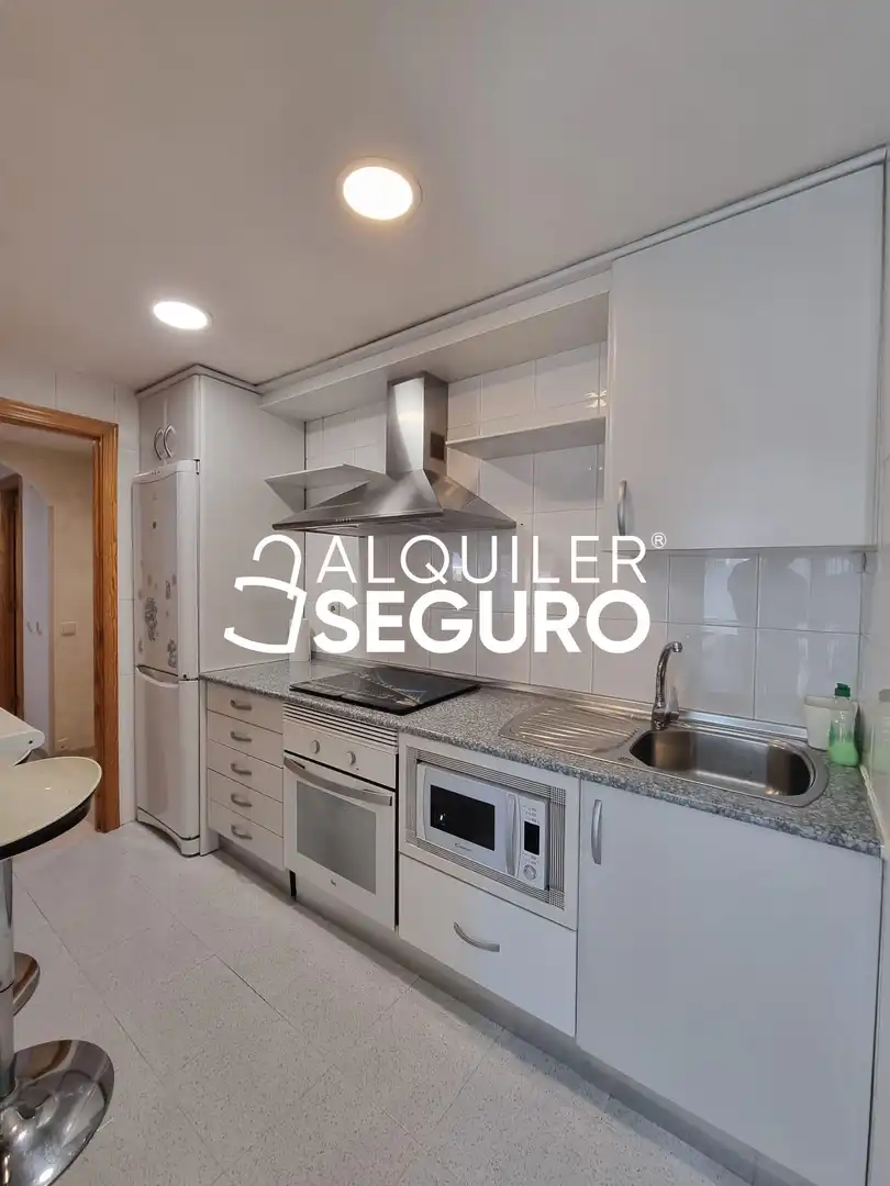 Cuina de Pis de lloguer en Alpedrete amb Calefacció, Terrassa i Traster