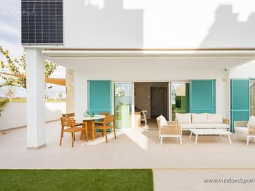 Apartment with pool for sale in Torre de la Horadada
