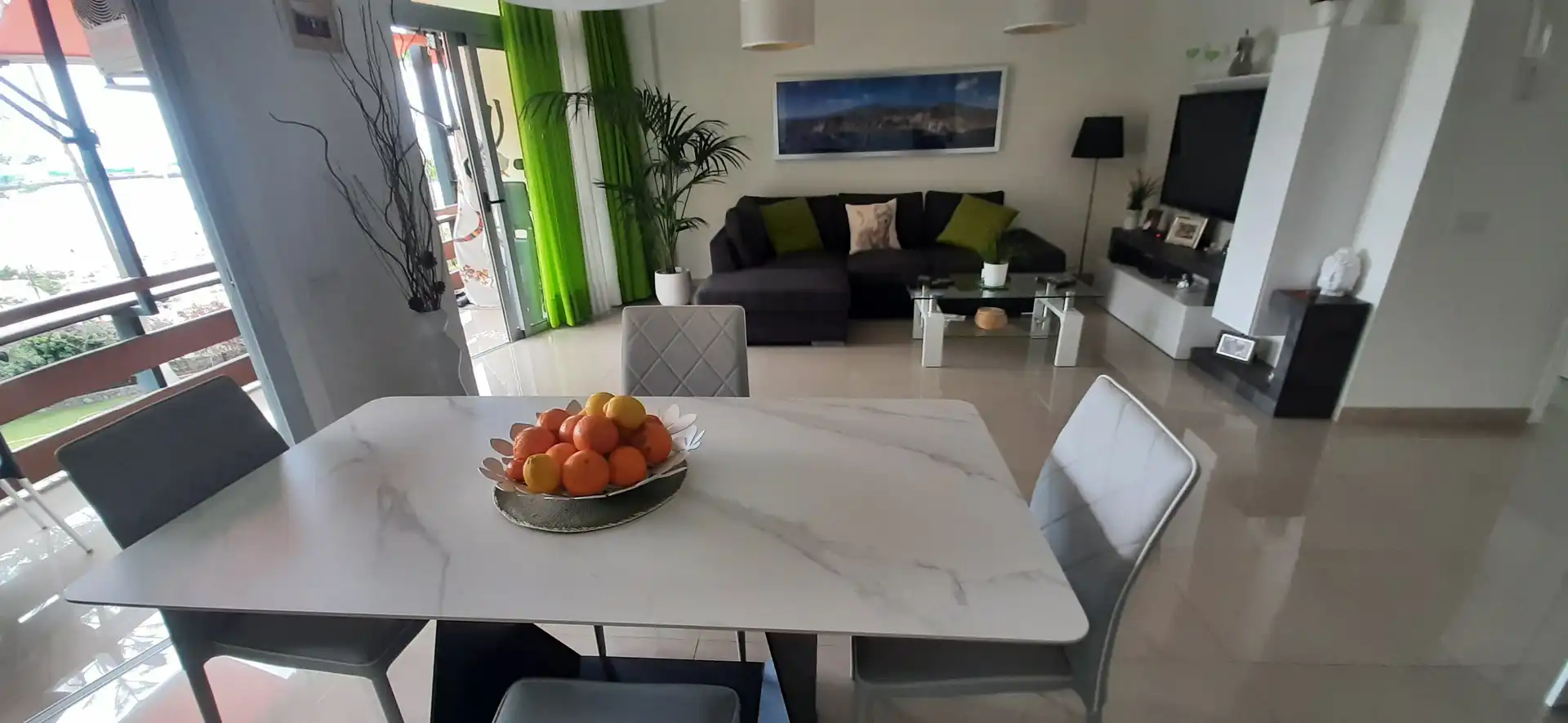 Comedor de Apartamento en venta en Arona con Terraza y Piscina comunitaria
