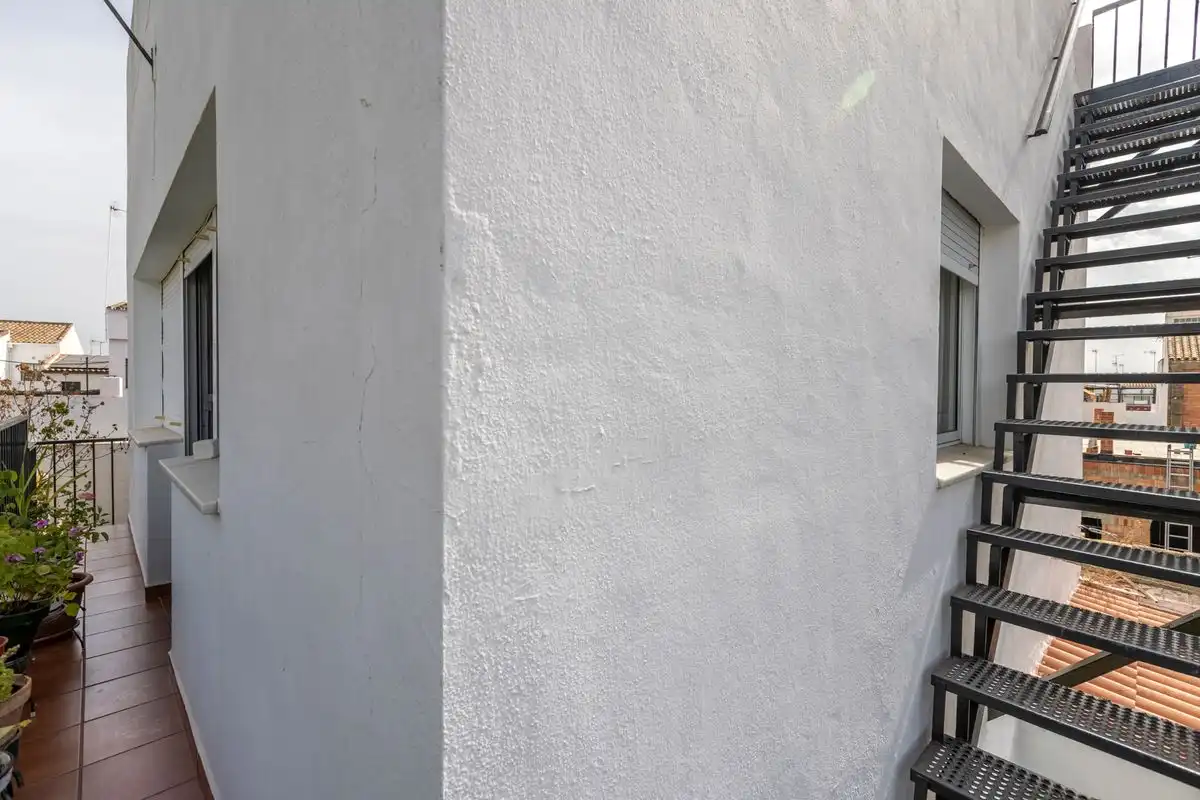 Außenansicht von Maisonette zum Verkauf in Bollullos de la Mitación mit Heizung, Privatgarten und Abstellraum