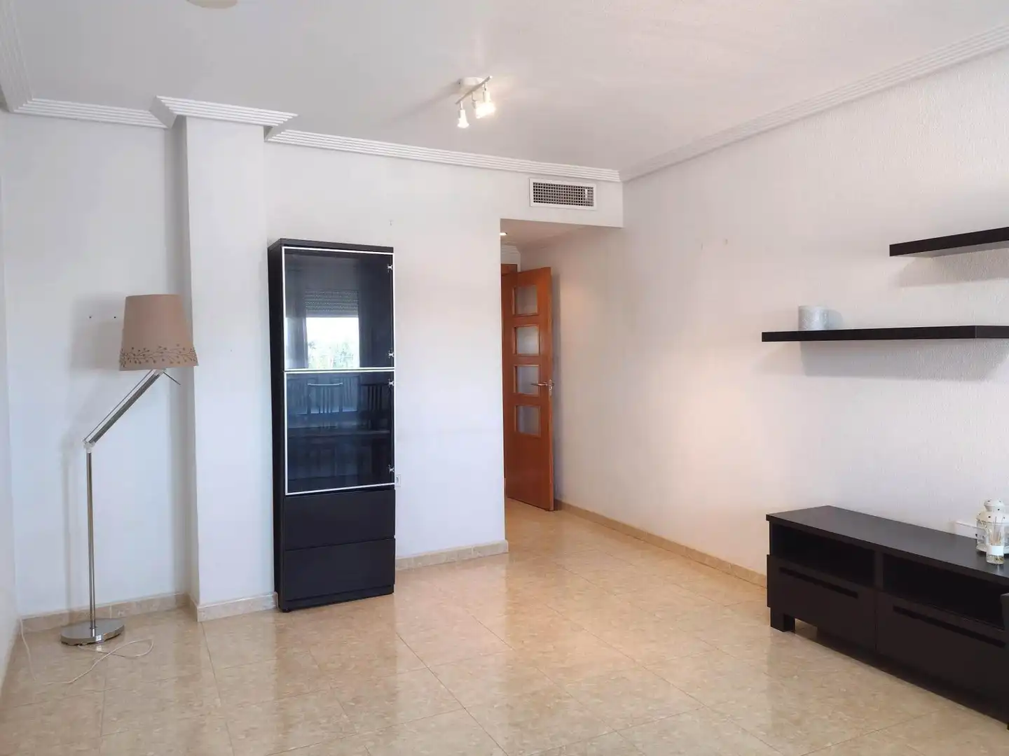 Sala de estar de Piso de alquiler en Murcia con Aire acondicionado, Trastero y Amueblado