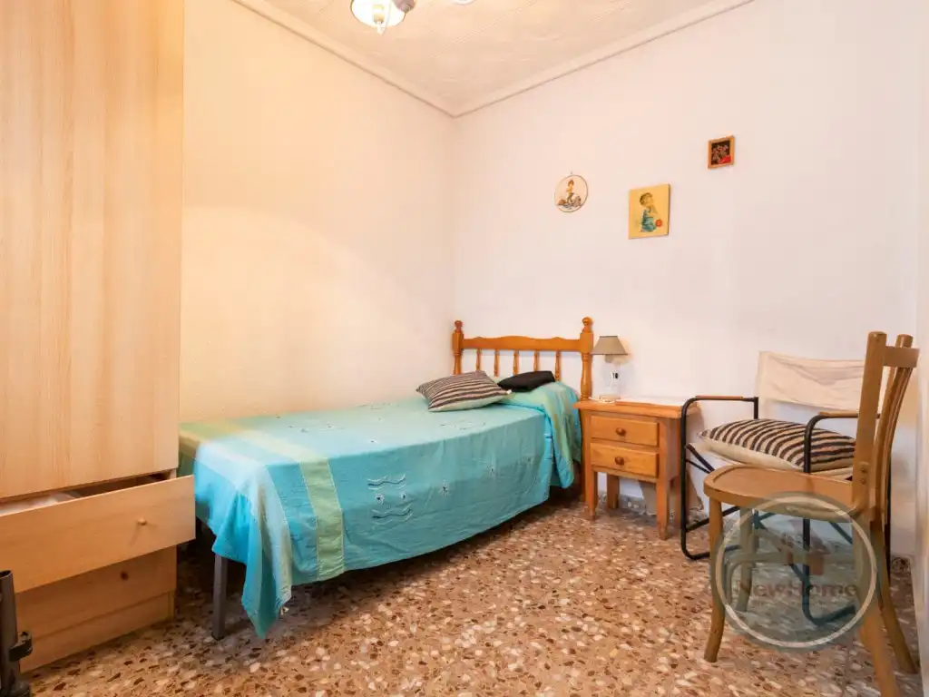 Habitación de Piso en venta en Santa Pola con Aire acondicionado y Balcón